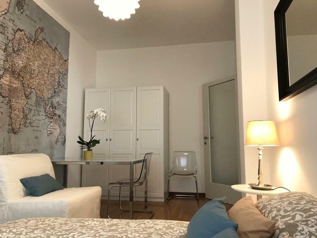 Gg Mentana Rooms Como Exterior photo